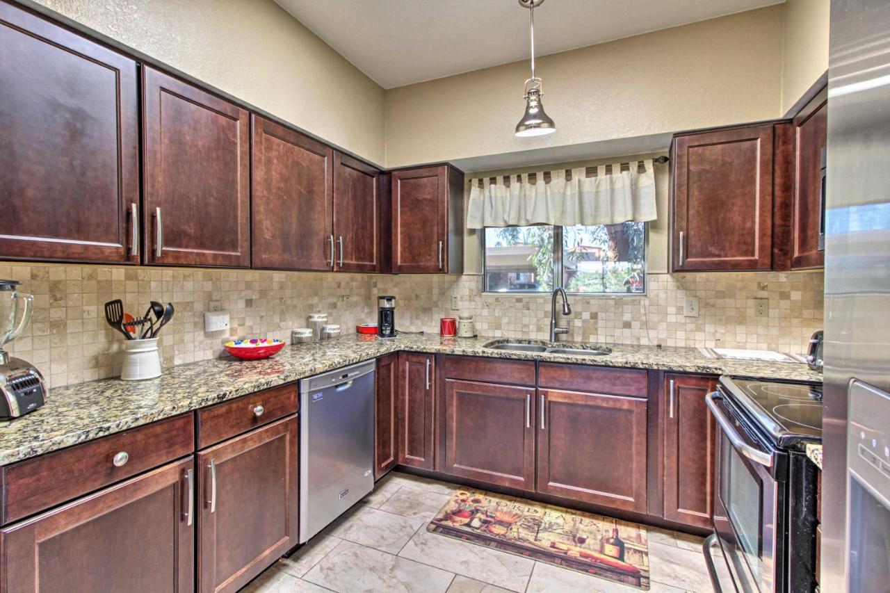 Relaxing Green Valley Townhome About 30 Mi To Tucson! Екстериор снимка
